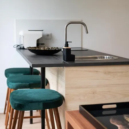 Hagah Alojamentos Γκιμαράες