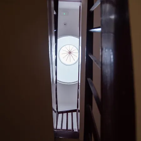 Hagah Alojamentos Διαμέρισμα Γκιμαράες