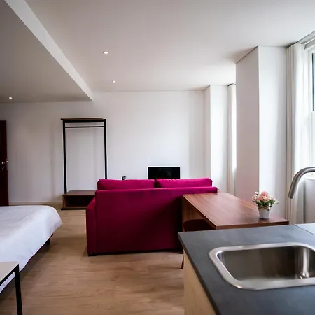 Hagah Alojamentos Γκιμαράες