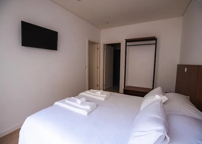 Hagah Alojamentos Apartment *